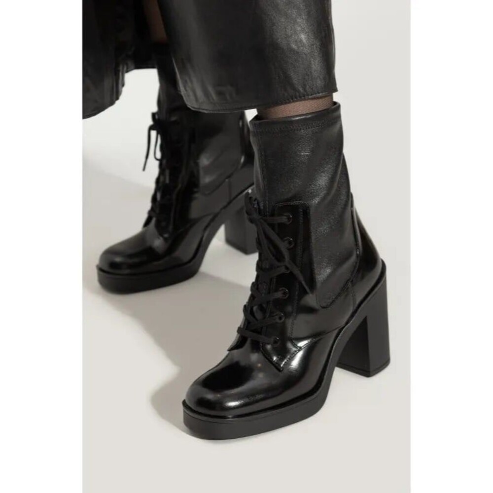 Stuart Weitzman Everitt 100 Platform Combat Boots Black Leather Stretch Sock Mad